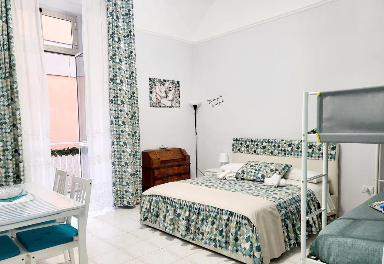 Dory'S Room Camera Nel Cuore Di Napoli 외부 사진